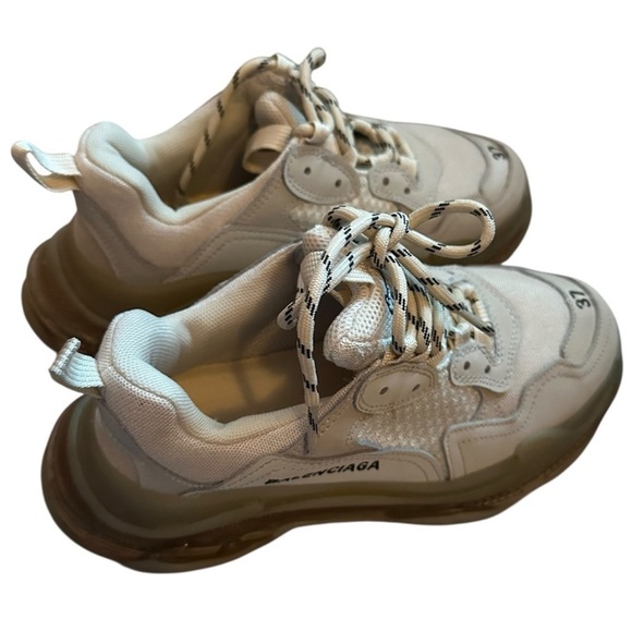 Balenciaga Chunky White Sneakers with Black Accents size 7(37) - Picture 9 of 11